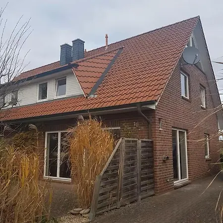 Aurora Hamburg Haus 6 * Wenzendorf